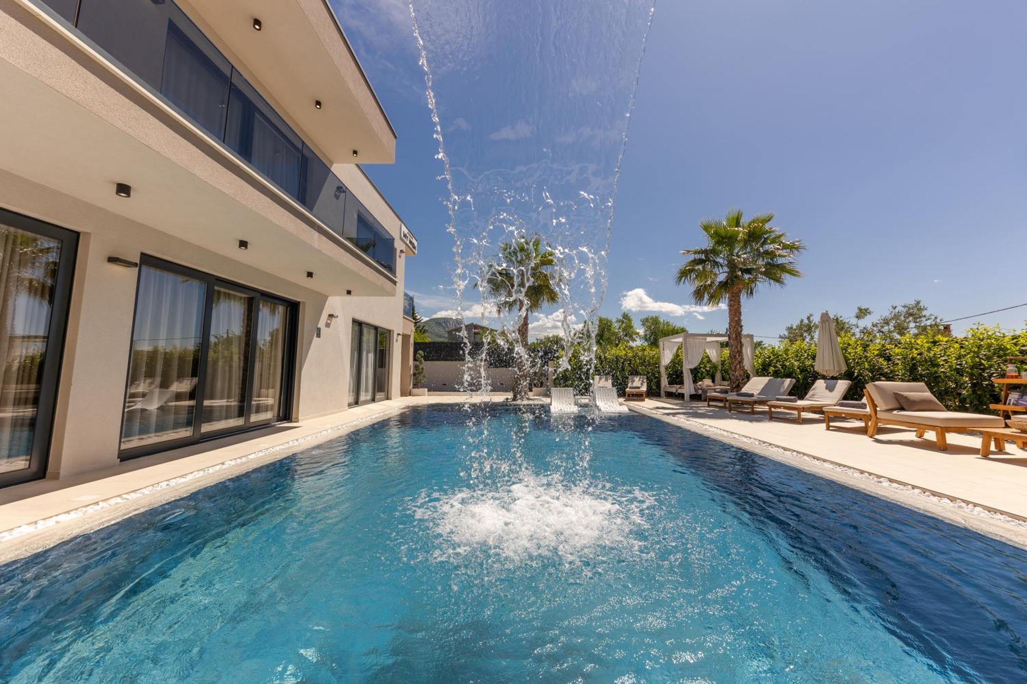 Luxury Villa My Wish With Pool Kaštel Stari Eksteriør bilde