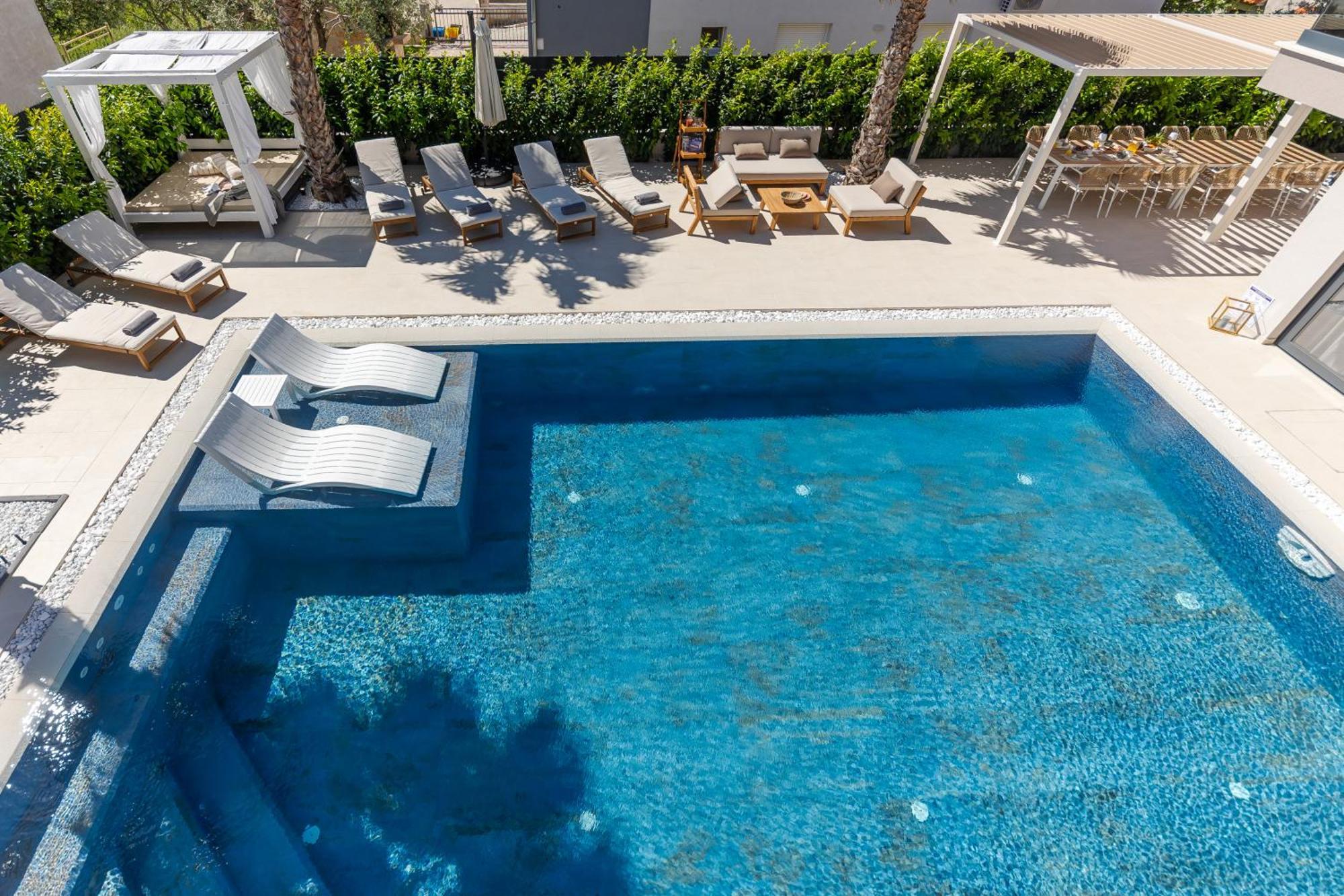 Luxury Villa My Wish With Pool Kaštel Stari Eksteriør bilde