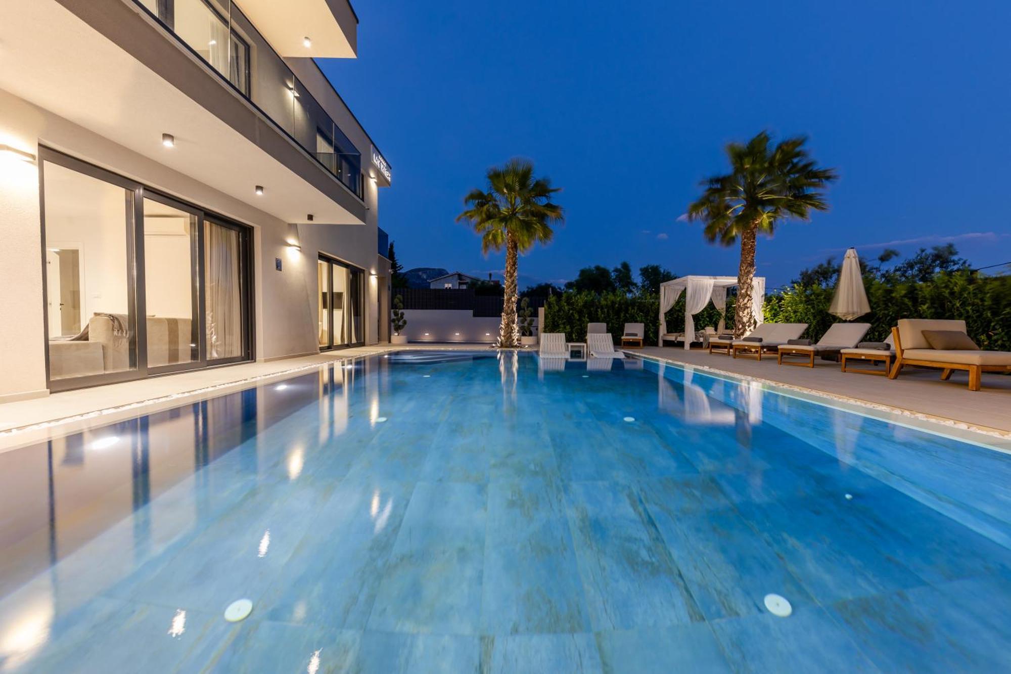 Luxury Villa My Wish With Pool Kaštel Stari Eksteriør bilde