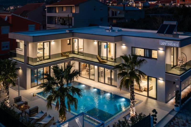 Luxury Villa My Wish With Pool Kaštel Stari Eksteriør bilde